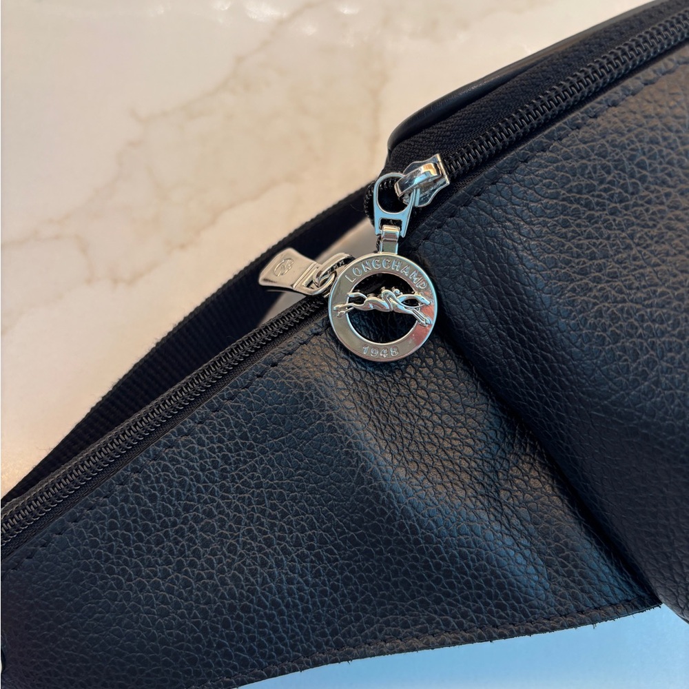 Longchamp Black Leather Belt Bag - Picture 6 of 8